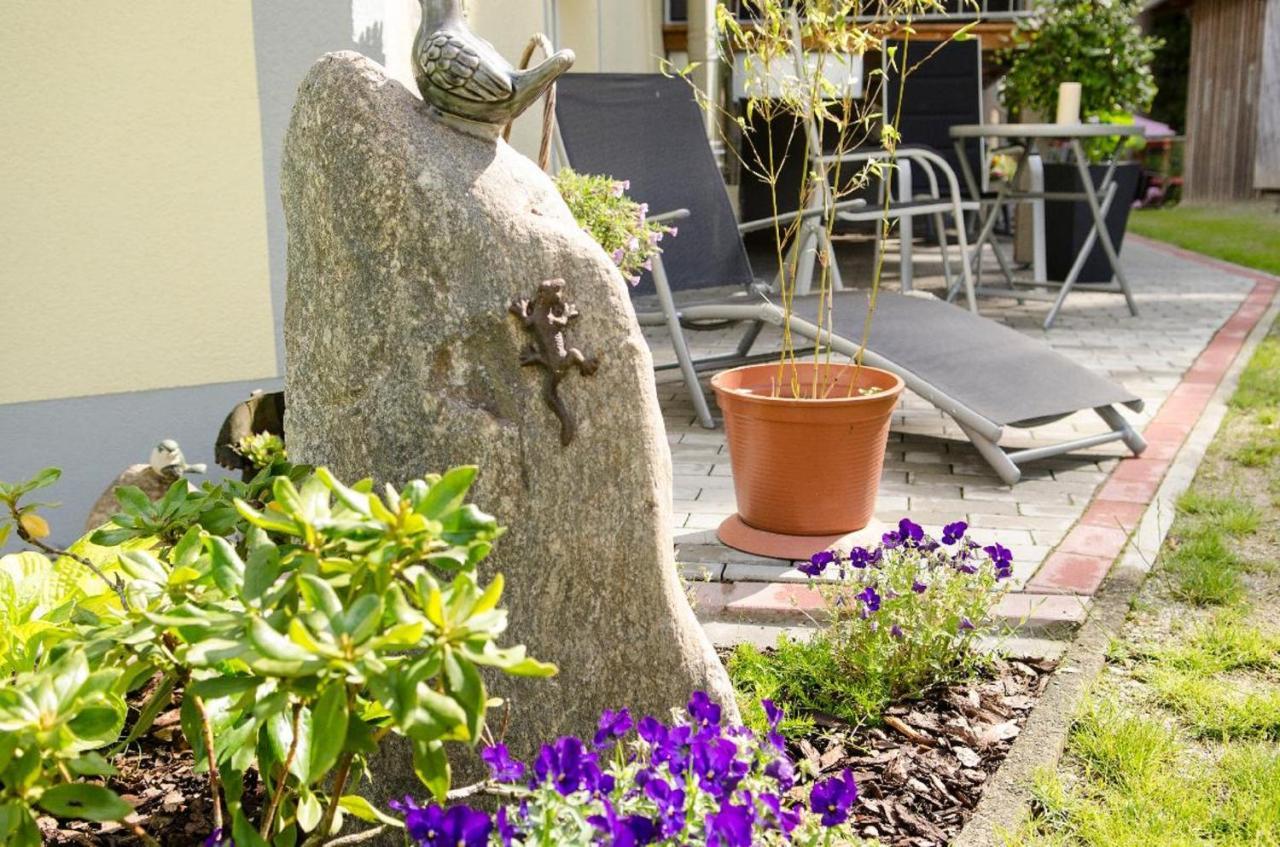 Fw & Fh Luesselfeld Apartment ซวีเซิล ภายนอก รูปภาพ
