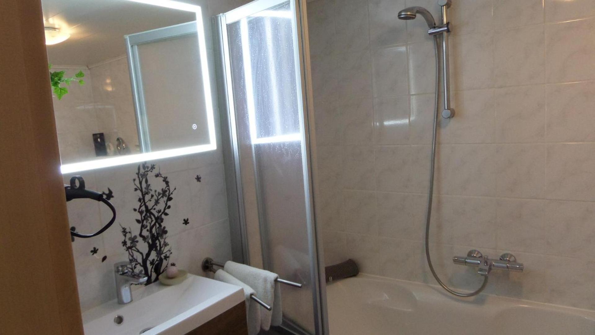 Fw & Fh Luesselfeld Apartment ซวีเซิล ภายนอก รูปภาพ